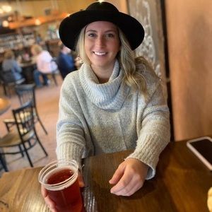 Meet your Posher, Shelb